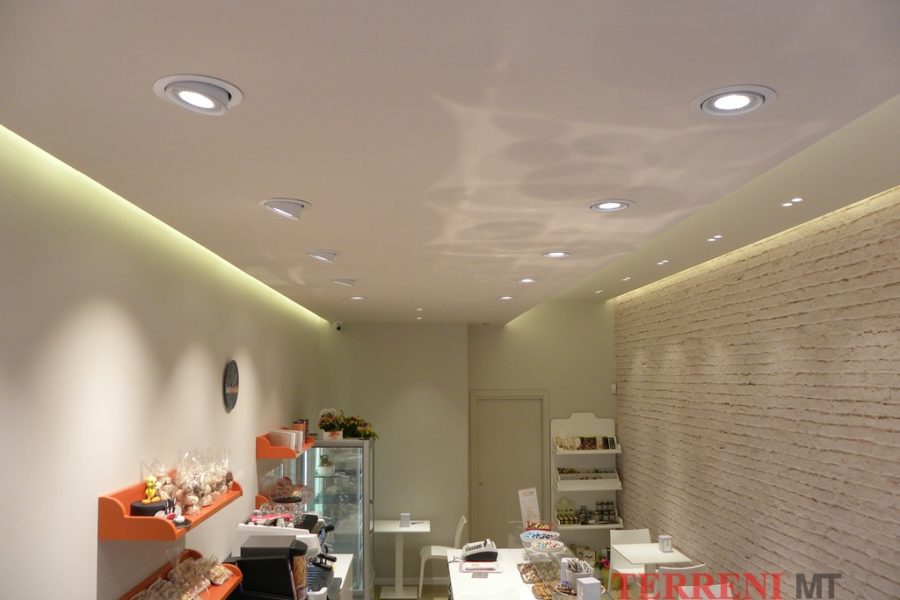 arredamento pasticcerie Milano (17)