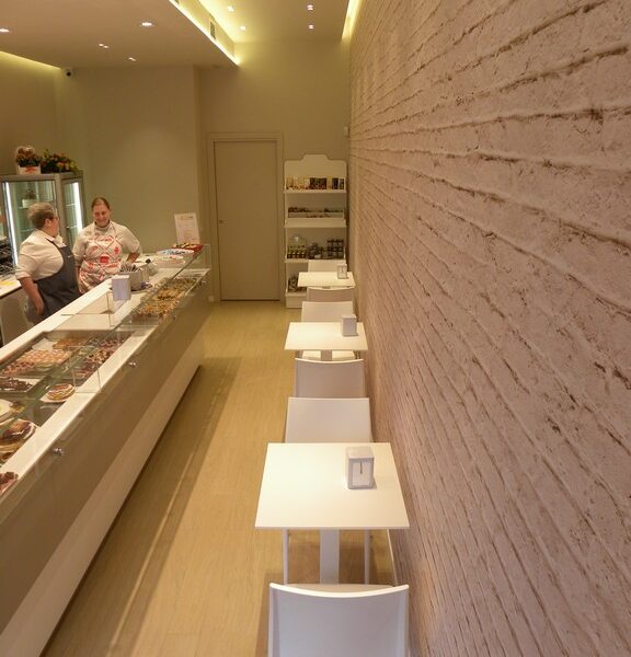 arredamento pasticcerie Milano (9)